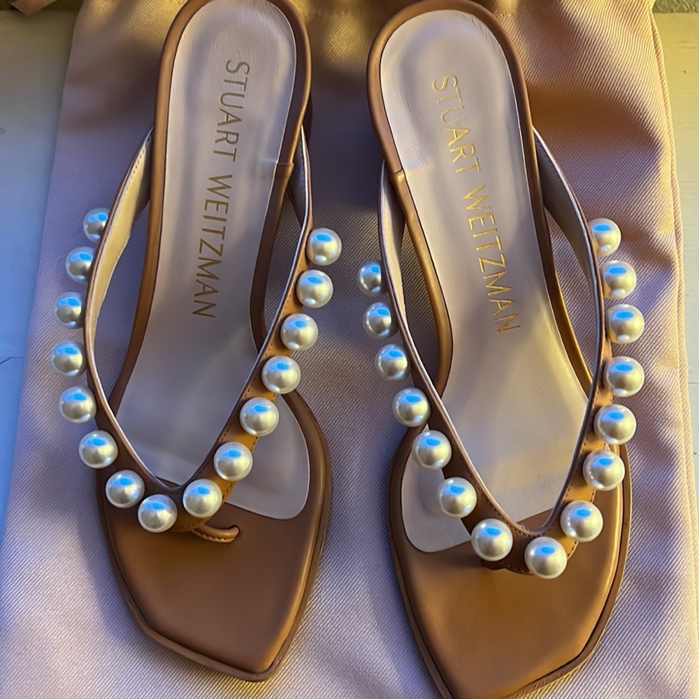 Pearl accented block heel sandal - Picture 2 of 6